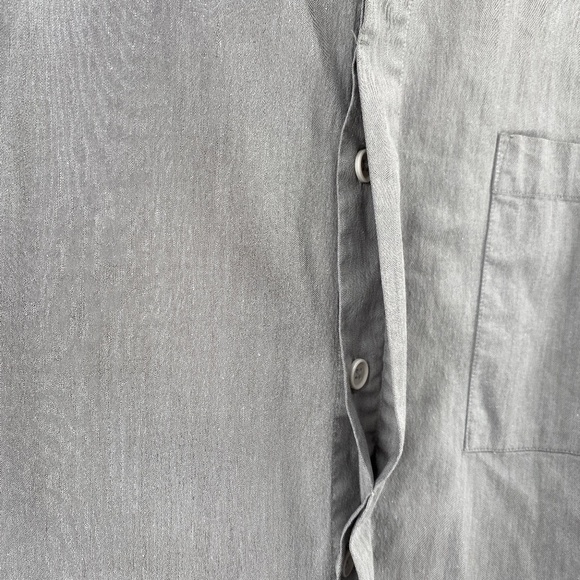 Quick Reflex Shirt Men Size Large Grey Made in Korea Long Sleeve Full Button - Picture 8 of 13